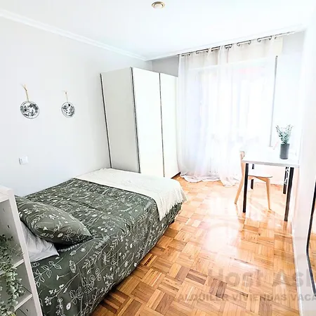 Kadori, Centro Ruta De Vinos Y Estacion De Tren Y Autobus اوفيدو