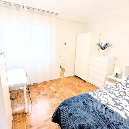 Kadori, Centro Ruta De Vinos Y Estacion De Tren Y Autobus * اوفيدو