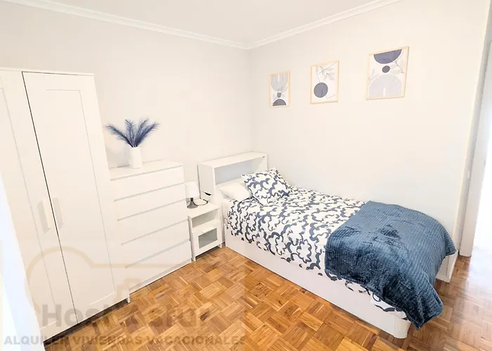 Apartment Kadori, Centro Ruta De Vinos Y Estacion De Tren Y Autobus Oviedo